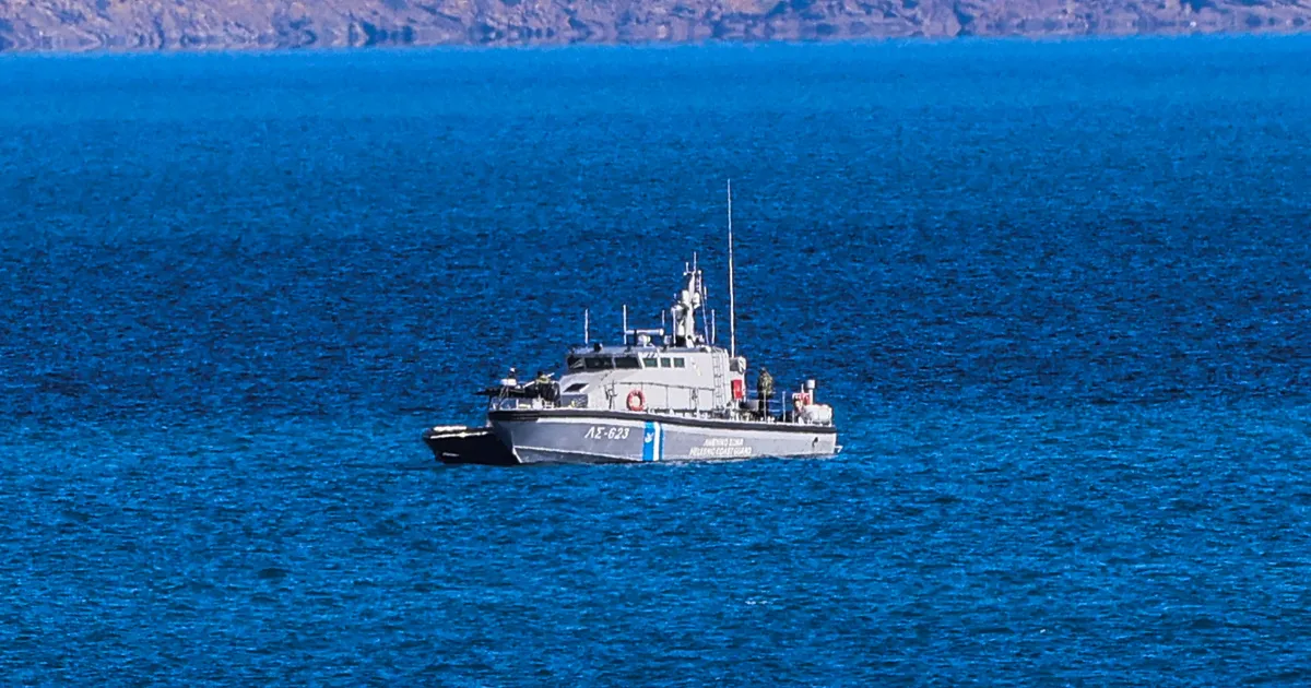 Πλοίο του Λιμενικού Σώματος σε επιχείρηση διάσωσης μεταναστών