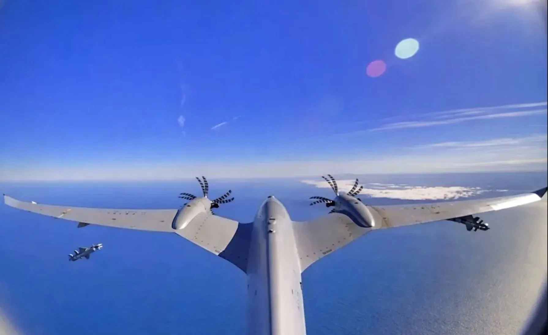 Τουρκικό drone Akinci πάνω από το Αιγαίο