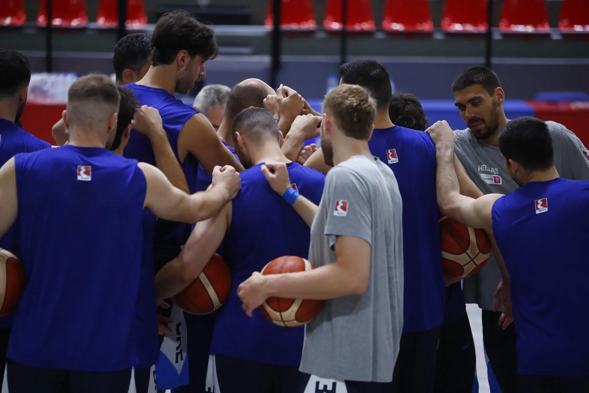 Παίκτες της Εθνικής μπάσκετ σε προπόνηση
