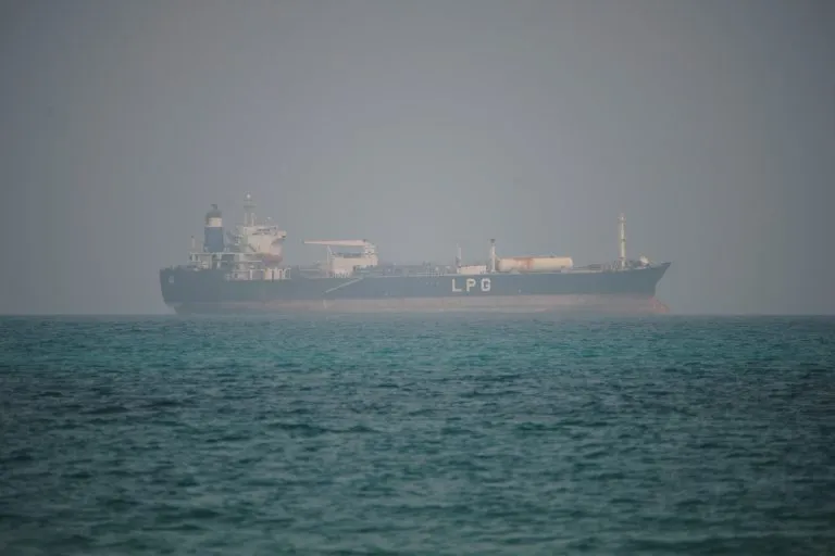 Φωτιά στο διυλιστήριο της Aramco στην Τζιζάν