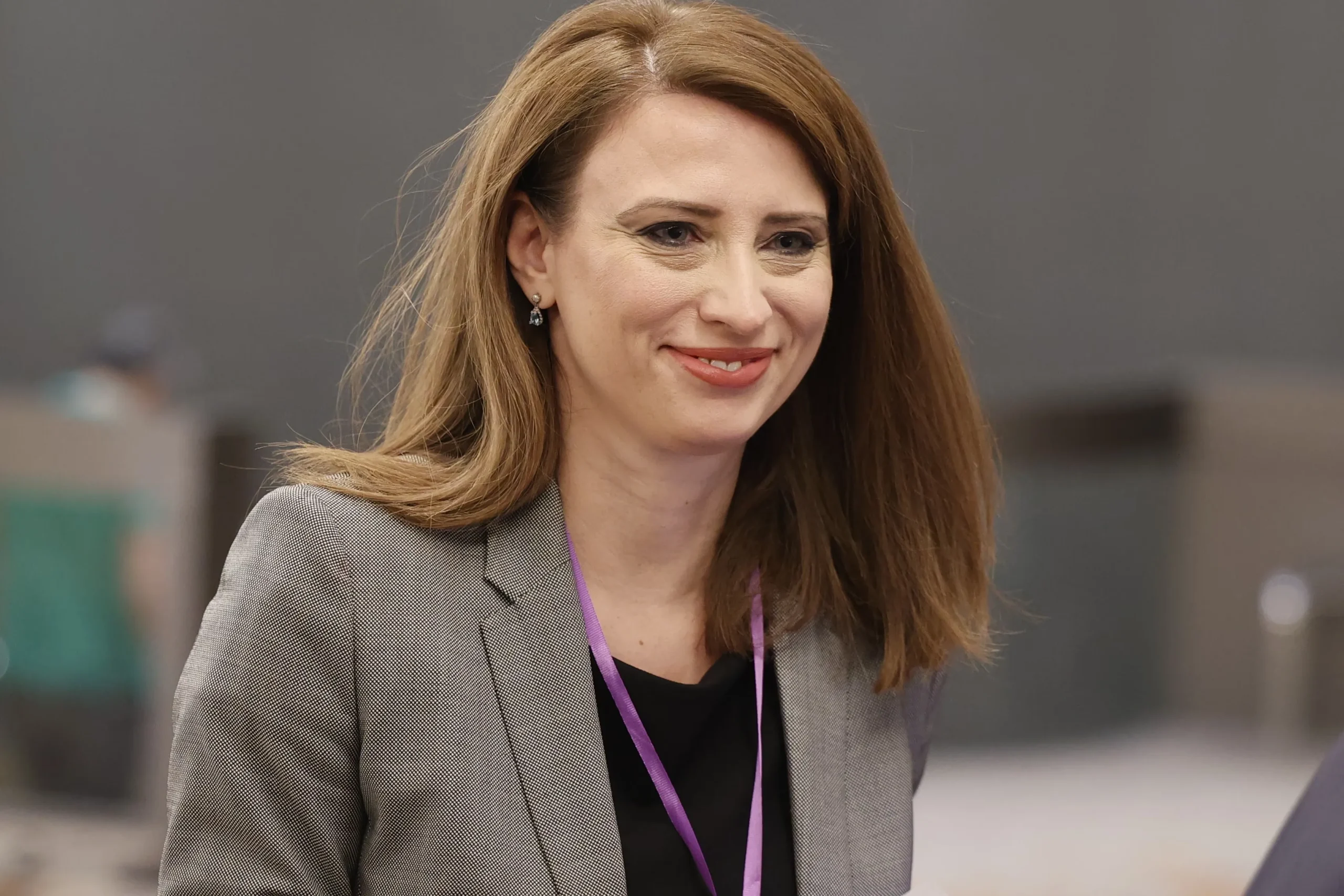Η Ρένα Δούρου σε συνεδρίαση της Βουλής των Ελλήνων