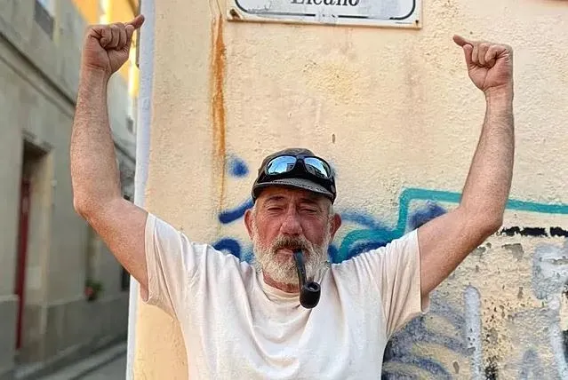 Ιστιοπλοϊκό σκάφος στο Ιόνιο πέλαγος κοντά στην Πύλο
