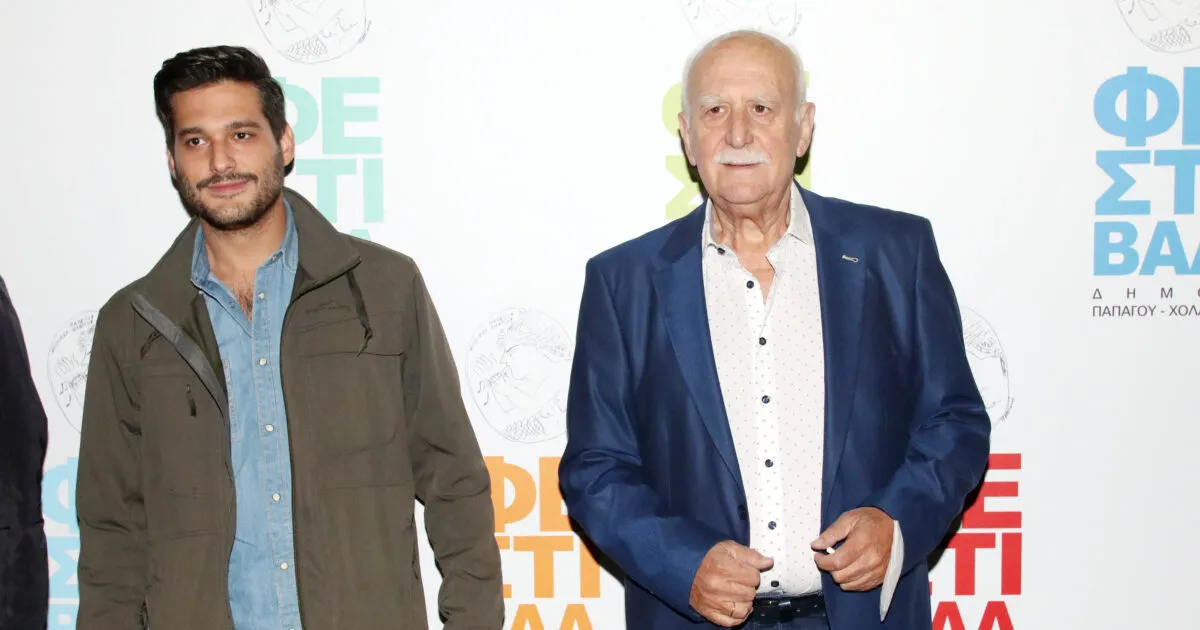 Ο Φοίβος Παπαδάκης σχολιάζει το Καλημέρα Ελλάδα