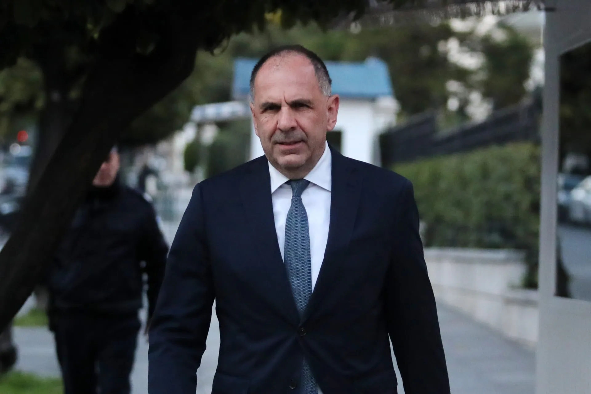 Γεραπετρίτης Αραγτσί τηλεφωνική επικοινωνία Στενά Ορμούζ