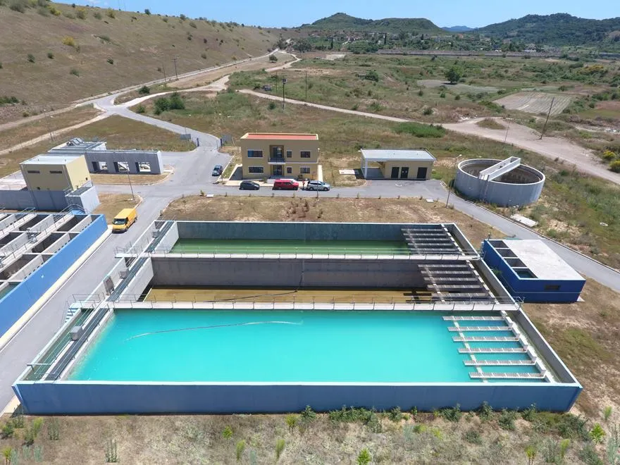 Μαχητικό αεροσκάφος F-35 και τουρκική σημαία