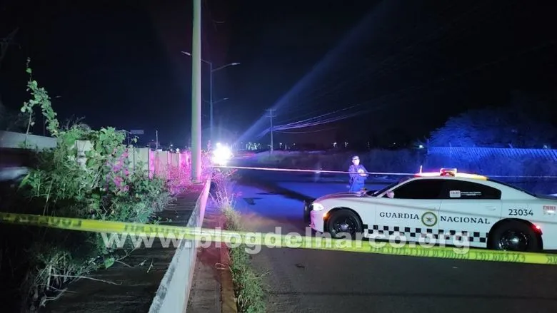 Αστυνομικός αποκλεισμός μετά τους πυροβολισμούς στο Μεξικό