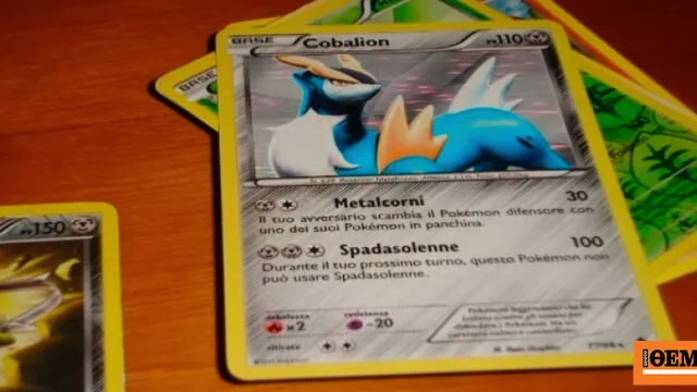 Συλλεκτικές κάρτες Pokémon σε βιτρίνα καταστήματος στη Γαλλία