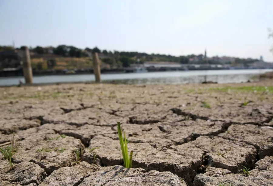 Πυρηνικός σταθμός Κόρσκο στη Σλοβενία δίπλα στον ποταμό Σάβο