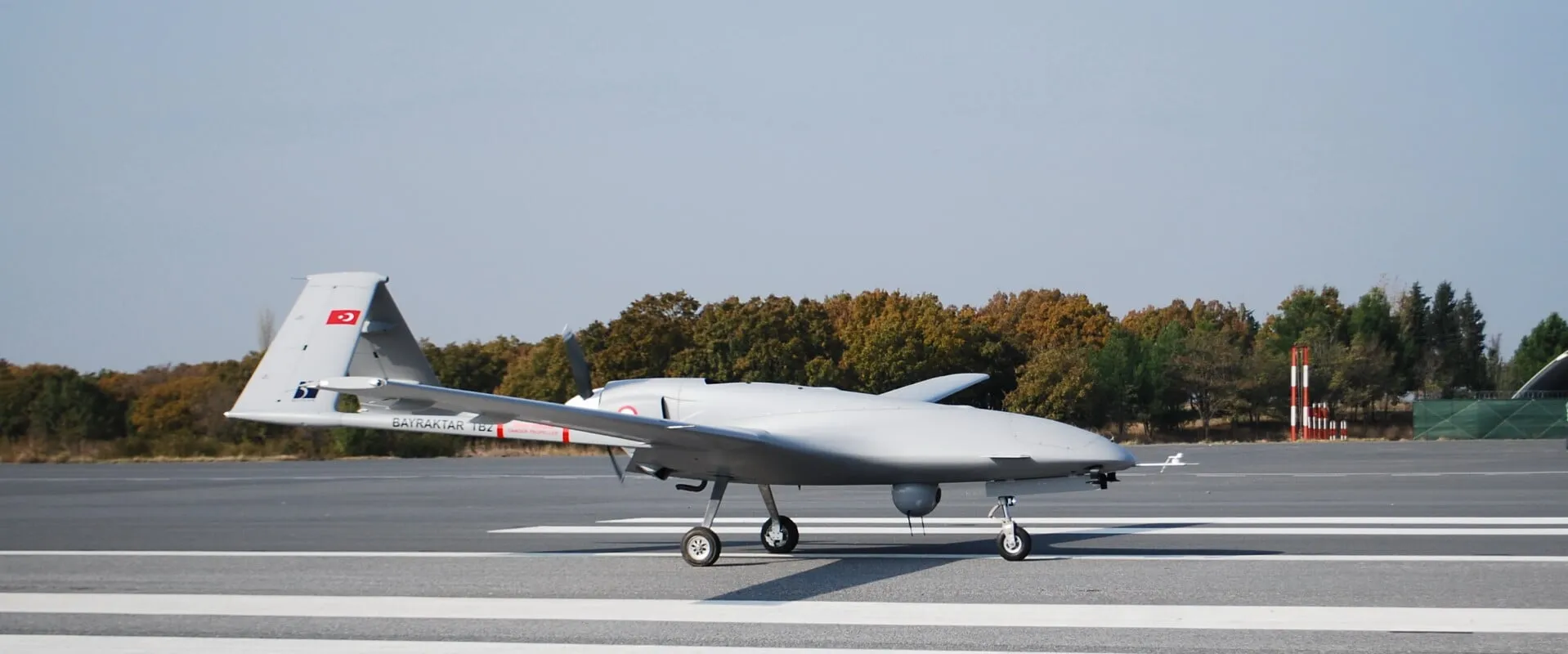 Drone παράδοσης πακέτου της DoorDash Air στον αέρα