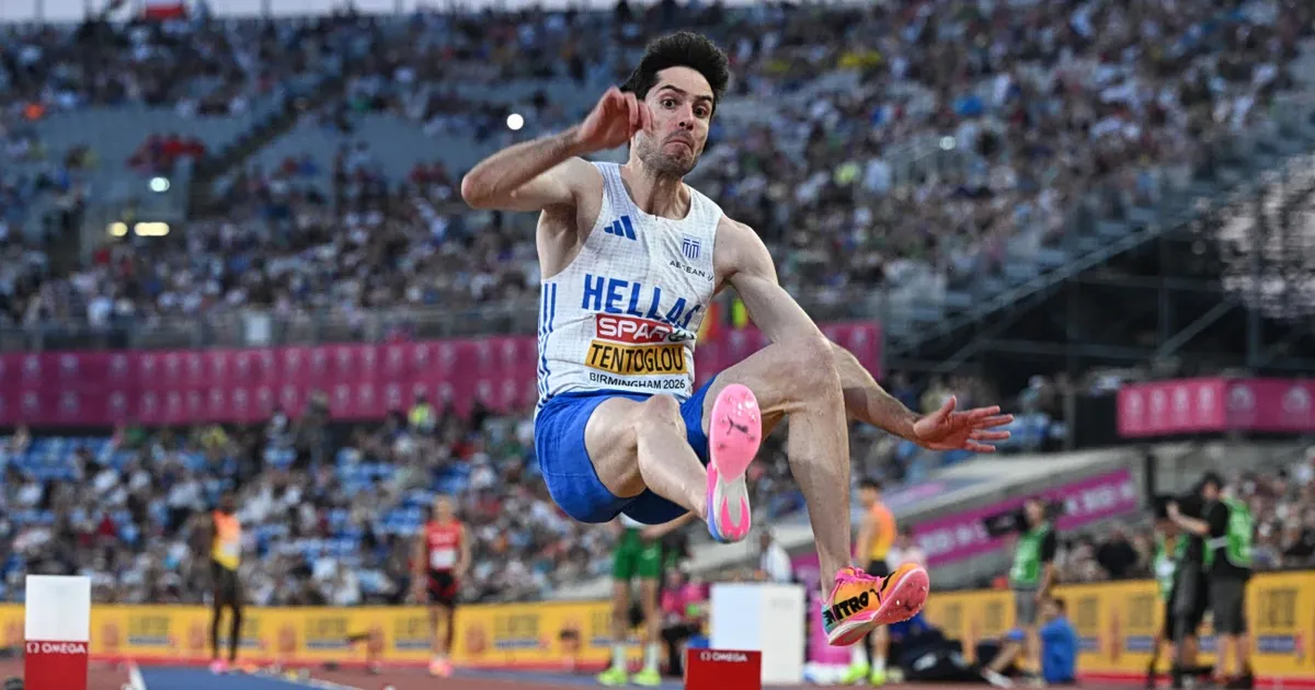 Ο Τεντόγλου πανηγυρίζει τη νίκη στο Diamond League Λωζάνης