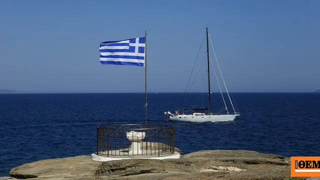 Τουρκικό στρατιωτικό αεροσκάφος πάνω από το Αιγαίο