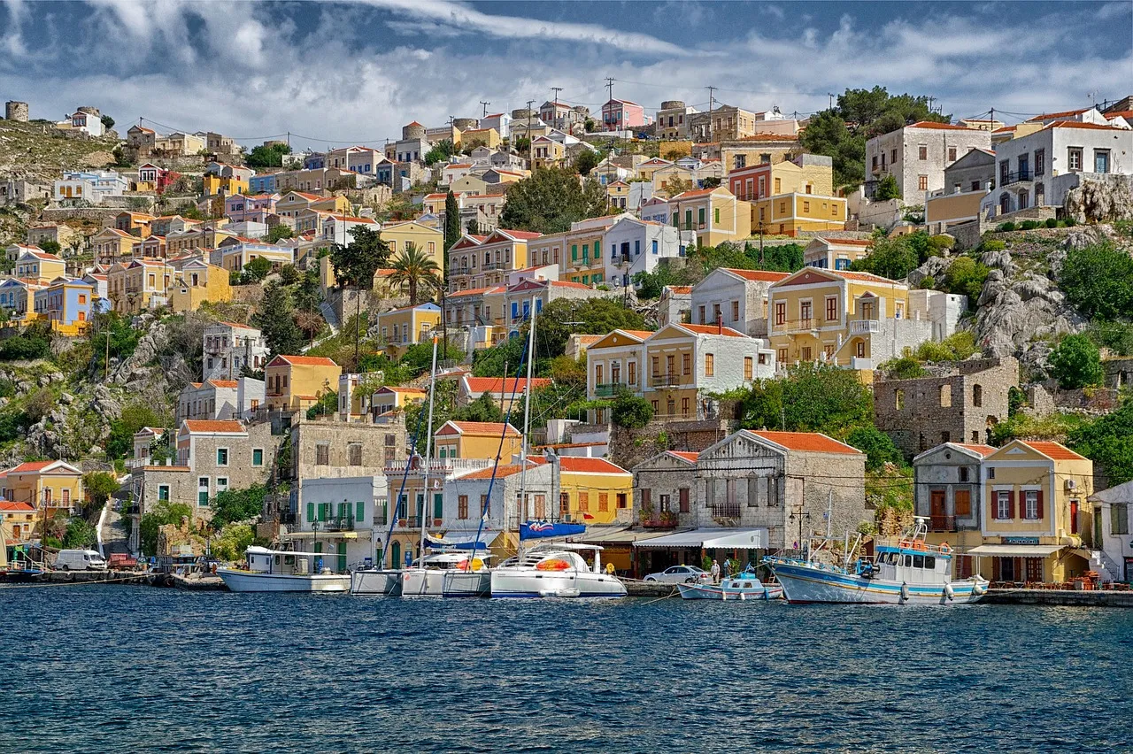 Λιμενικό σκάφος έρευνας στη θαλάσσια περιοχή της Σύμης