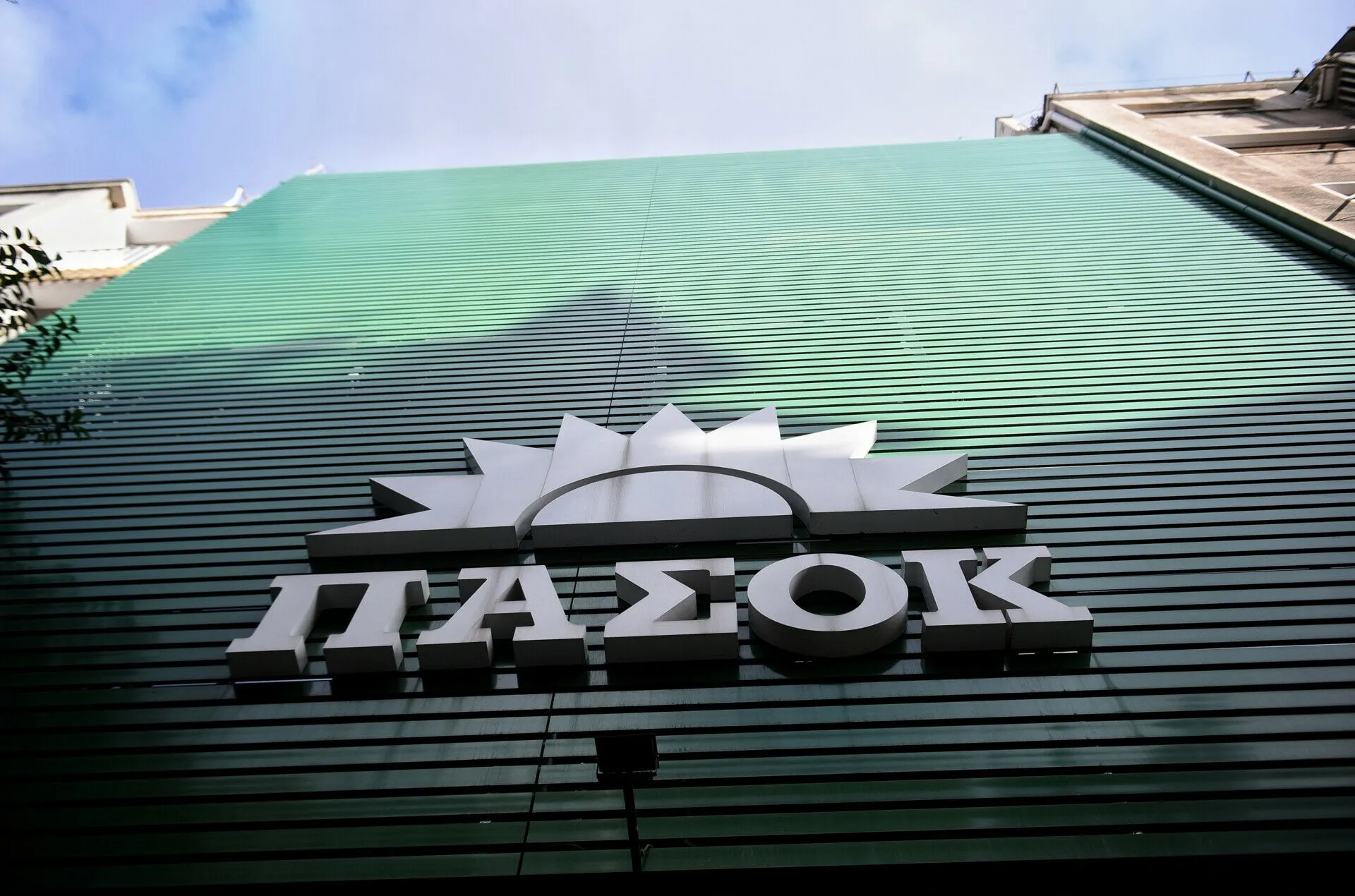 Ο Αλέξης Τσίπρας σε πολιτική συνέντευξη