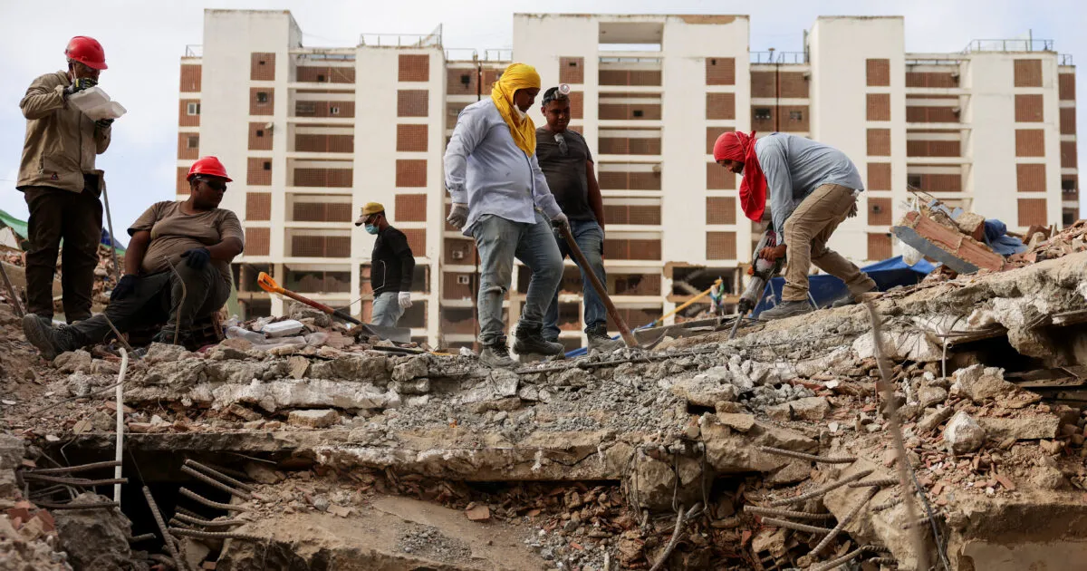 Κατεστραμμένα κτίρια στη Γουάιρα μετά τους σεισμούς