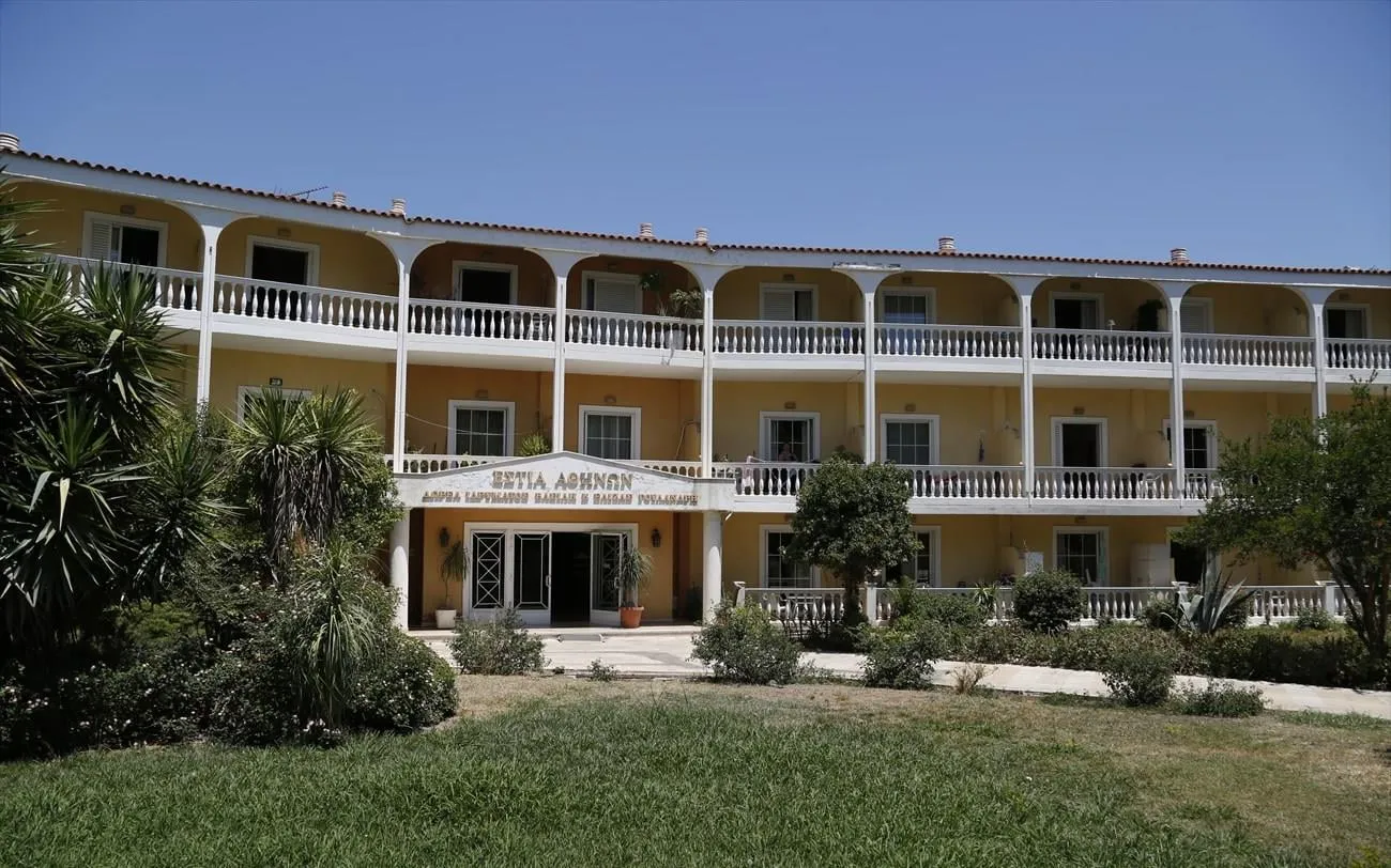 Το κτίριο του Γηροκομείου Αθηνών υπό ανακατασκευή