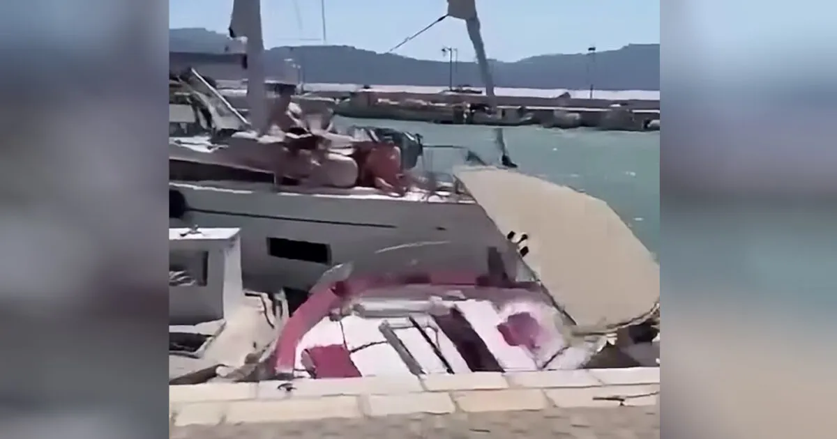Ιστιοφόρο προσκρούει σε σκάφη στο λιμάνι Καλάμου Λευκάδας
