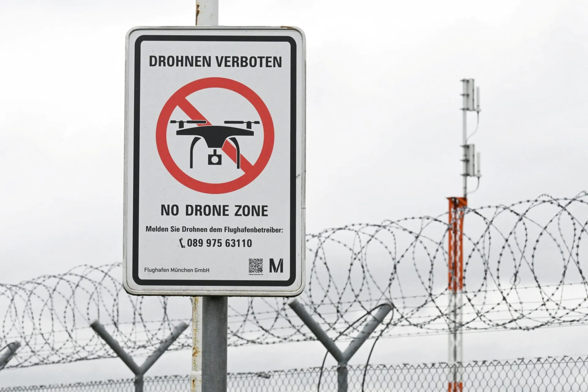 Drone με εκρηκτικά στο αεροδρόμιο Λειψίας Γερμανία