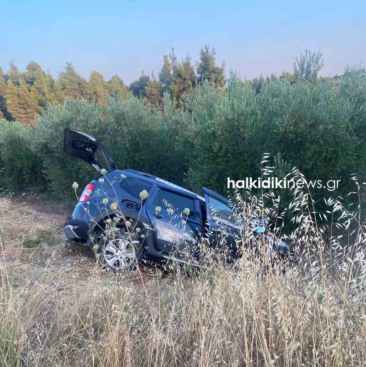 Εκκλησάκι στο σημείο τροχαίου δυστυχήματος στη Χαλκιδική