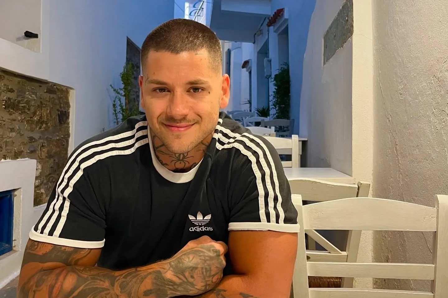 Ο ράπερ Mike μετά το τροχαίο ατύχημα