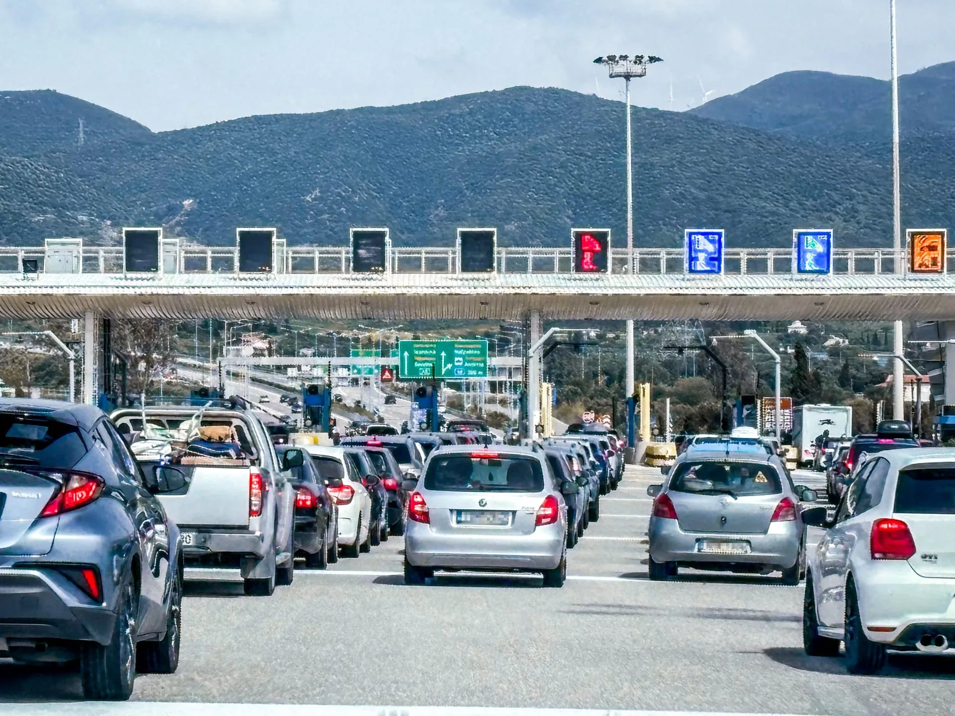 Ψηφιακό σύστημα έκδοσης πινακίδων κυκλοφορίας στην Ελλάδα