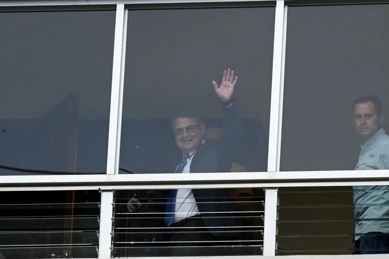 Ο Χουάν Ορλάντο Ερνάντες επιστρέφει στην Ονδούρα