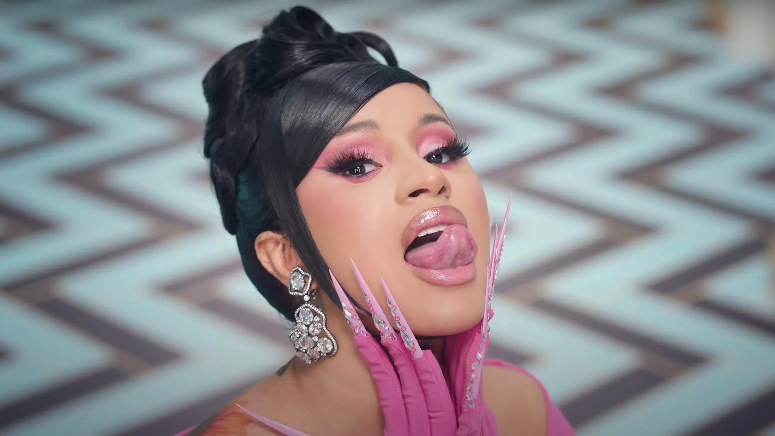 Η Cardi B σε συναυλία της περιοδείας Little Miss Drama Tour