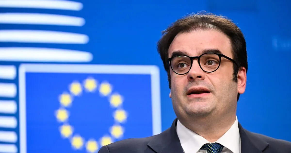 Ο Κυριάκος Πιερρακάκης παρουσιάζει οικονομικά μέτρα Σεπτεμβρίου