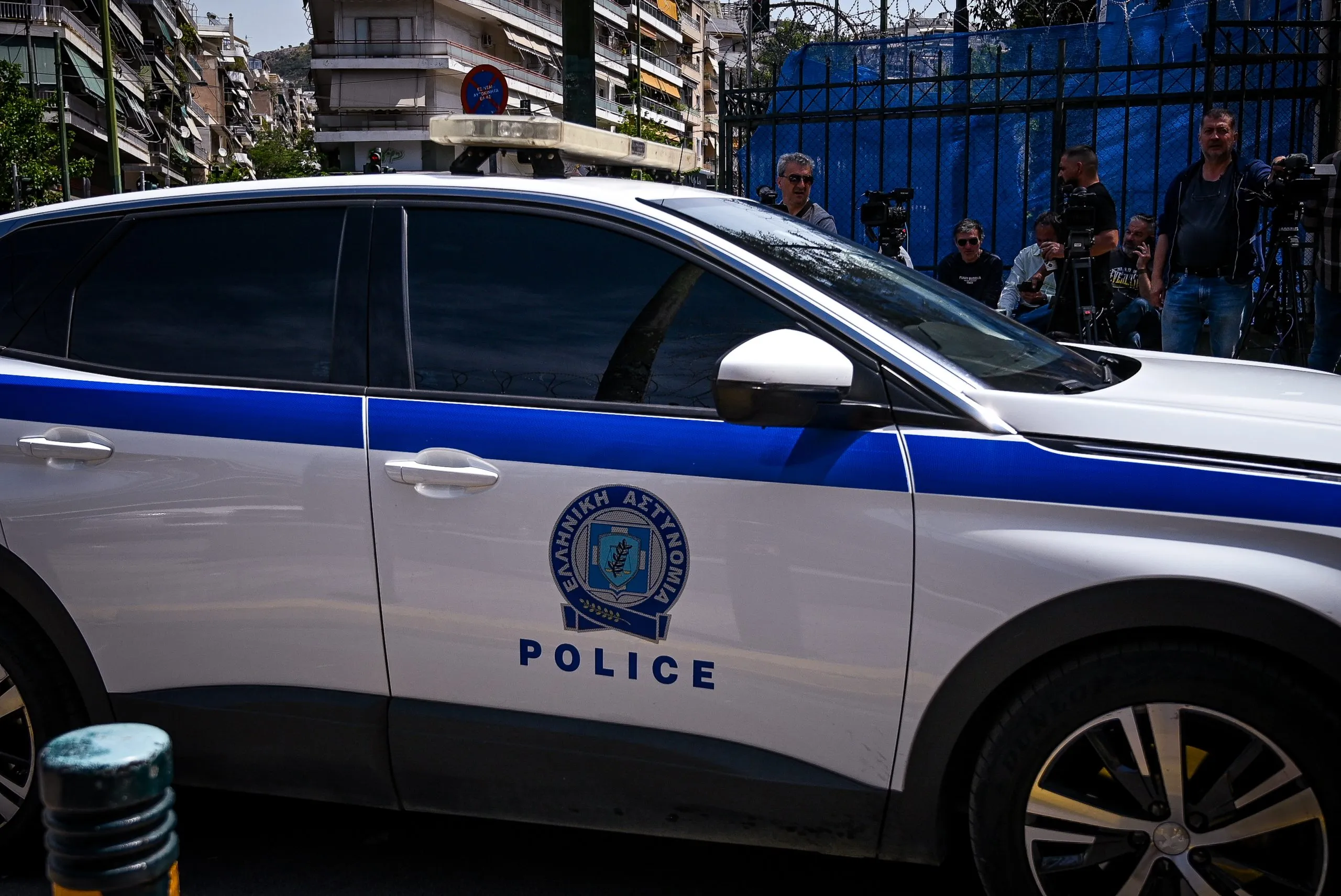 Αστυνομική επιχείρηση σύλληψης μελών συμμορίας στο Παλαιό Φάληρο