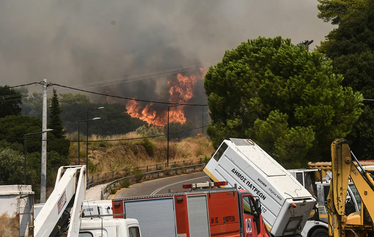 Καμένη δασική έκταση στη Δυτική Αττική