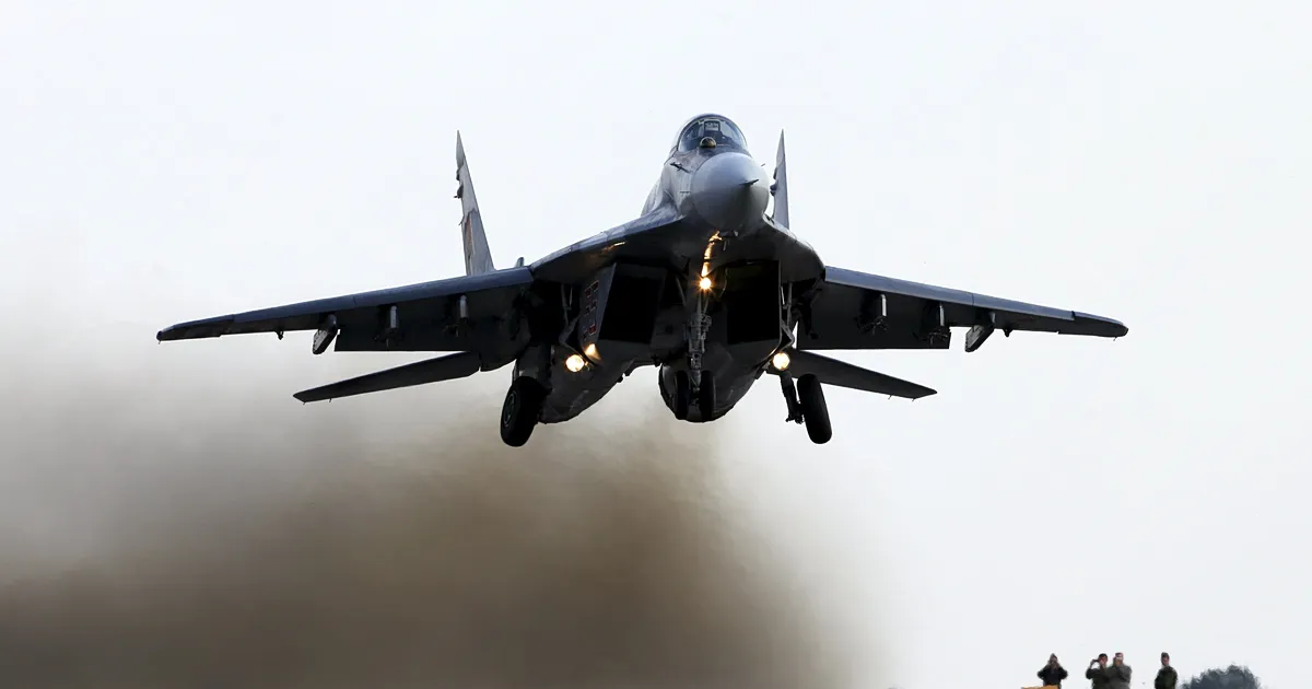 Ουκρανικό μαχητικό MiG-29 σε πτήση πάνω από την Οδησσό