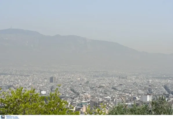 Αστυνομικός αποκλεισμός κοντά στο εκκλησάκι Αγίων Ισιδώρων στον Λυκαβηττό