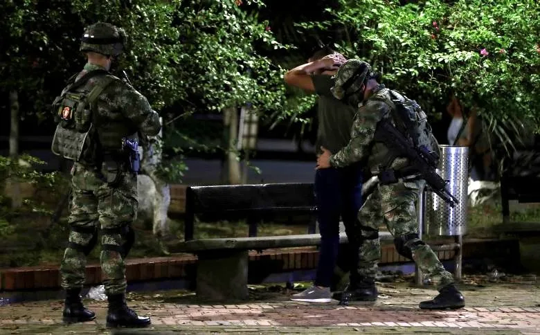 Ο πρόεδρος της Κολομβίας σε δήλωση για τις ένοπλες ομάδες