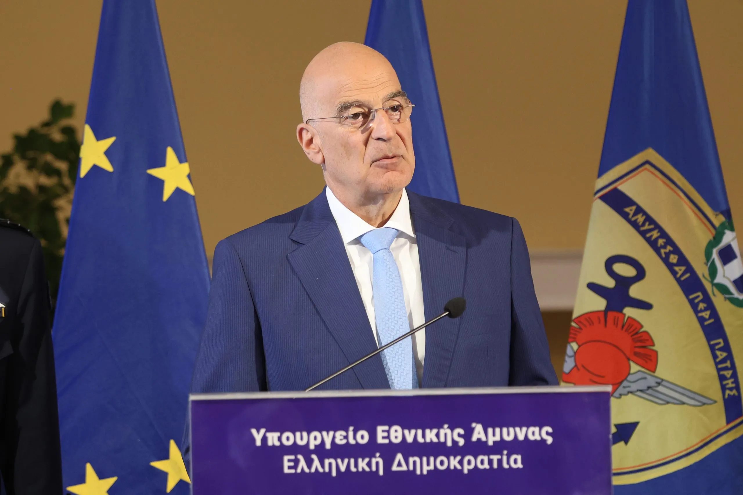 Ο Νίκος Δένδιας τιμά τα 52 χρόνια από την εισβολή στην Κύπρο