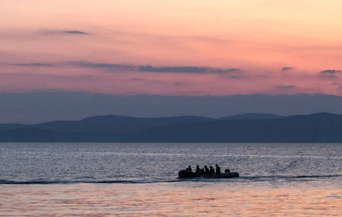 Σκάφος του Λιμενικού Σώματος σε επιχείρηση διάσωσης μεταναστών
