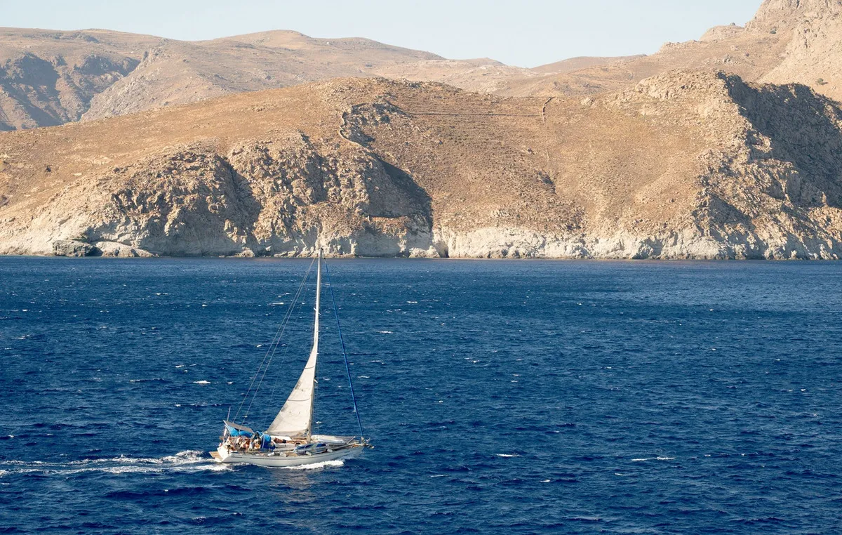 Θερμόμετρο δείχνει υψηλή θερμοκρασία κατά το κύμα ζέστης στην Ελλάδα