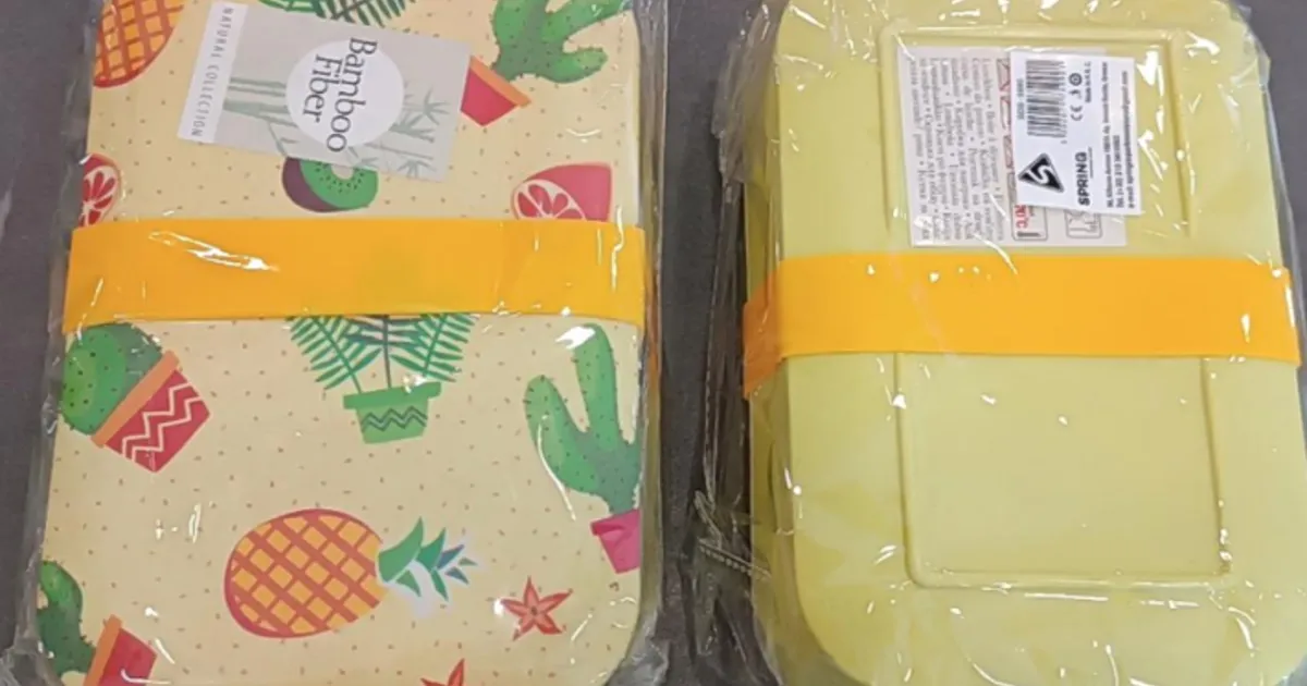 Πλαστικά πιάτα και κουτάλες που ανακαλεί ο ΕΦΕΤ