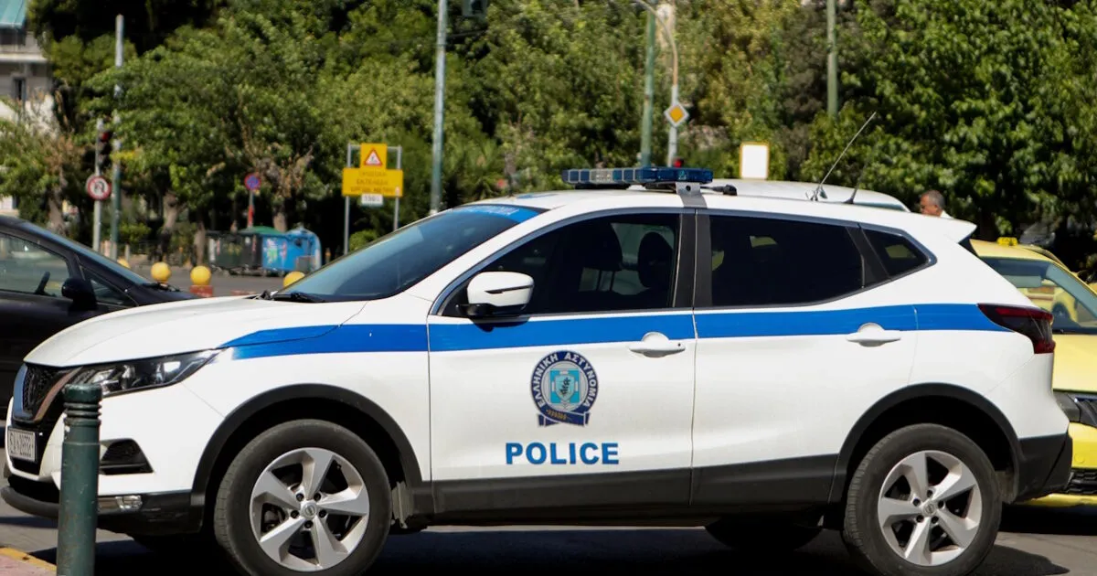 Αστυνομικός έλεγχος σε μοτοσικλέτα στον Βόλο