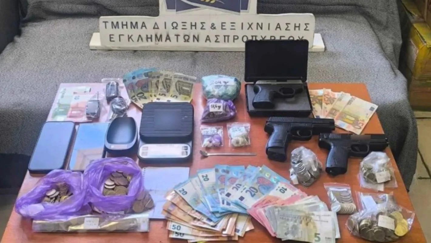 Αστυνομική επιχείρηση σε καφετέρια στο Περιστέρι για ναρκωτικά