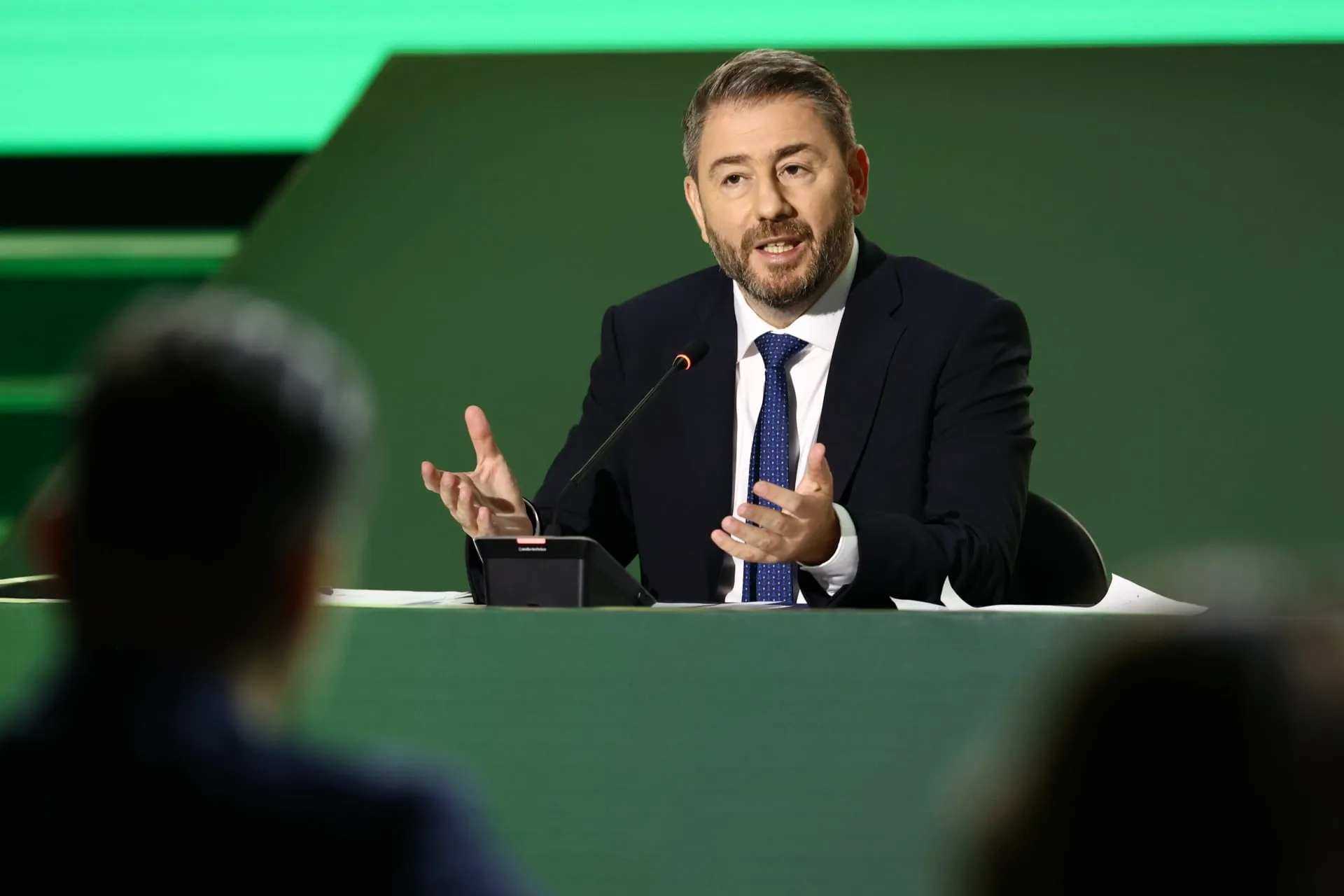 Ο Νίκος Ανδρουλάκης μιλά για την ακρίβεια στα καύσιμα