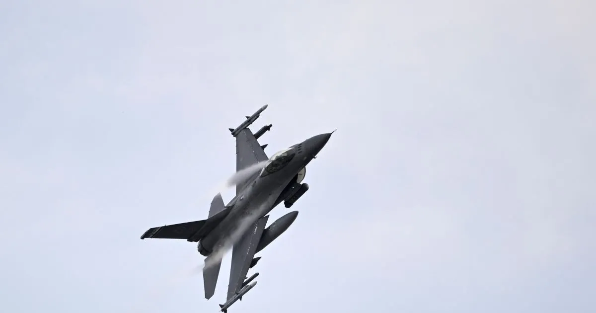 Συντριβή αμερικανικού F-16 στη βάση Σπάνγκνταλεμ Γερμανία