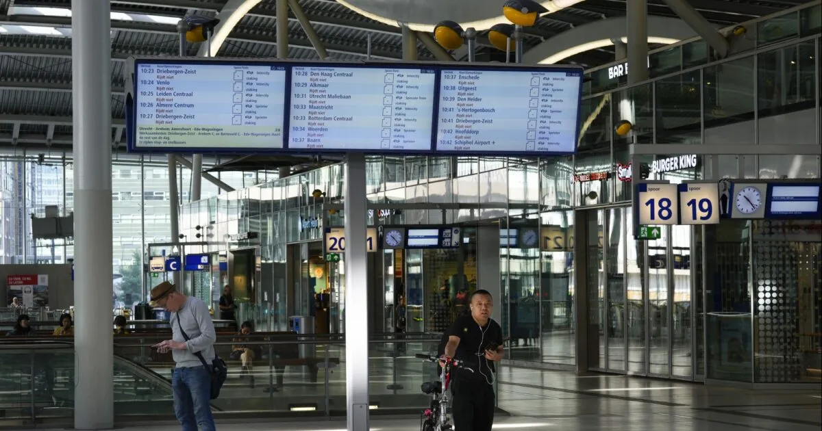 Η δολιοφθορά «παρέλυσε» τον σιδηρόδρομο στην Ολλανδία