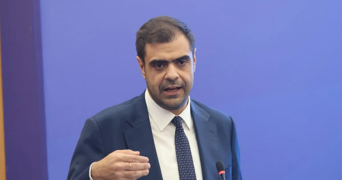 Ο Παύλος Μαρινάκης μιλά για την αυτοδυναμία της ΝΔ