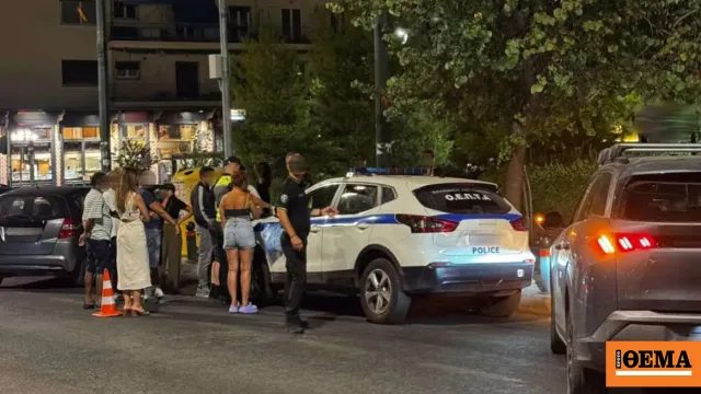 Περιπολικό της Τροχαίας σε νυχτερινό έλεγχο στην Αττική