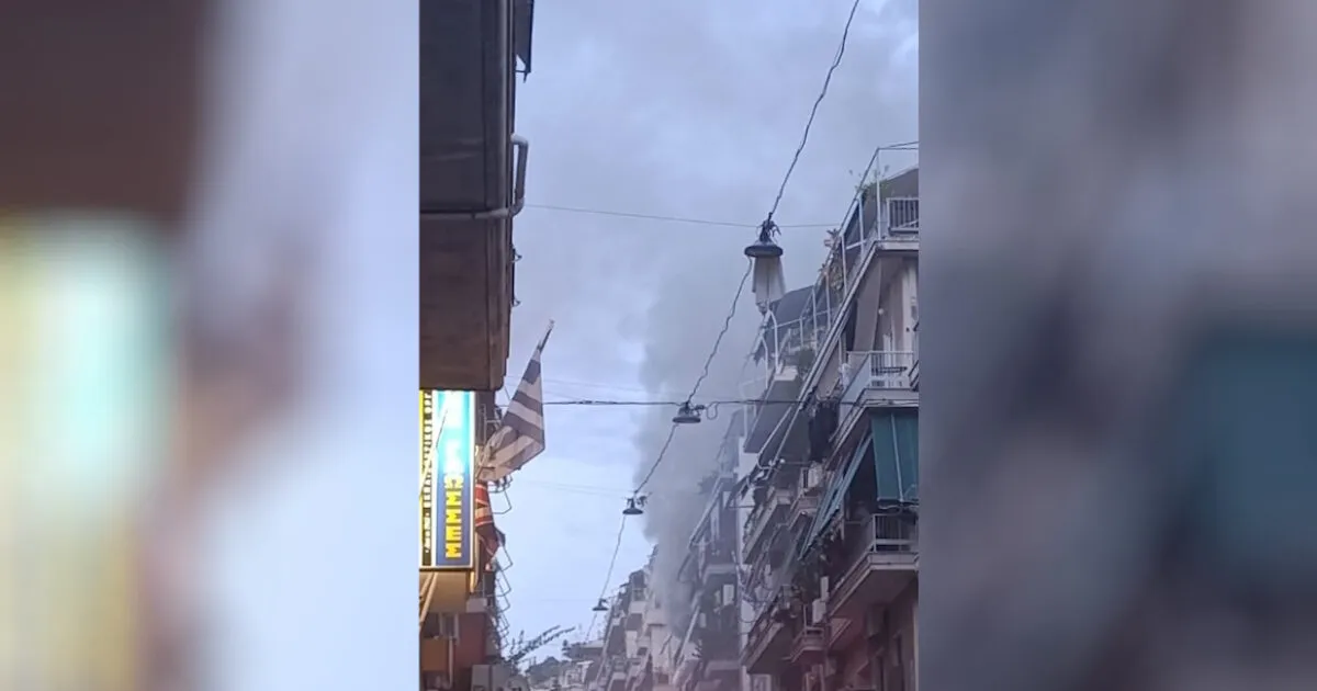 Φωτιά σε διαμέρισμα στην Κυψέλη, κινητοποίηση Πυροσβεστικής