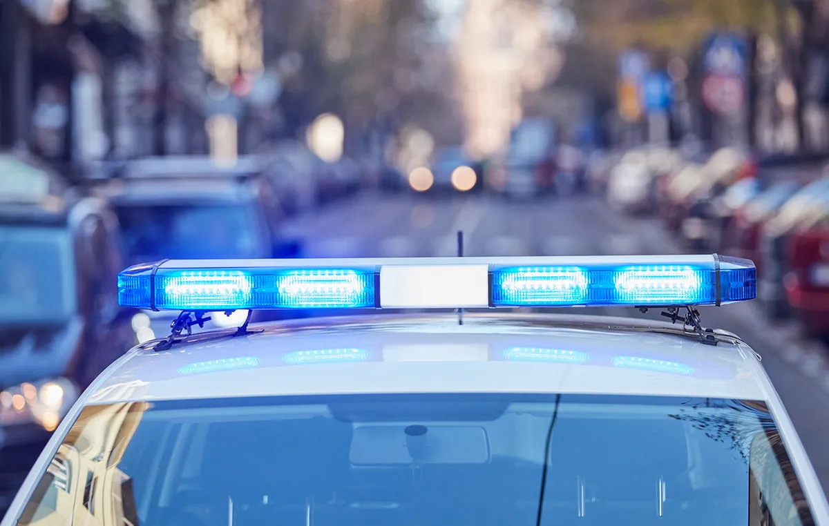 Αστυνομικός έλεγχος στη Νέα Σμύρνη για σύλληψη με όπλο