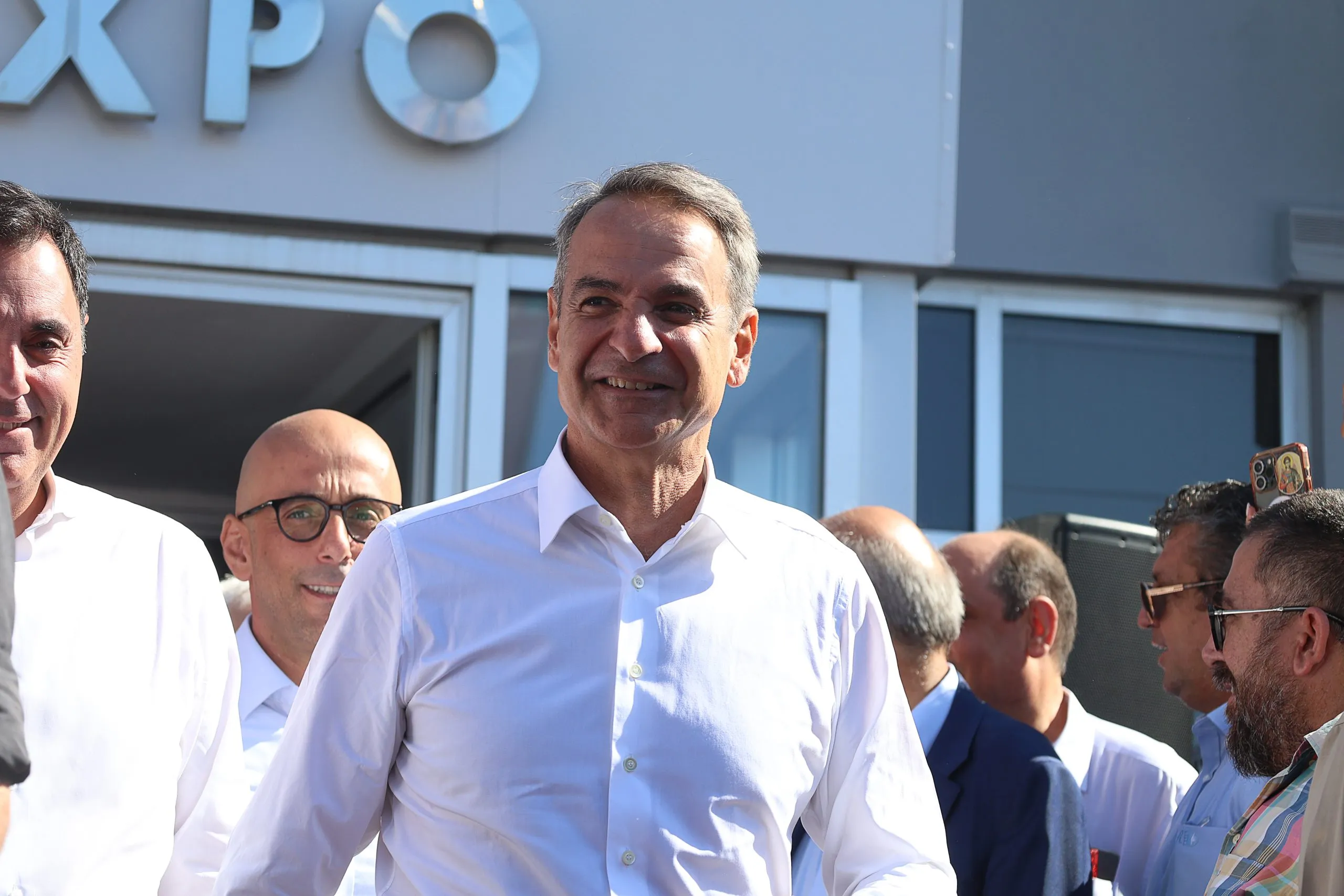 Ο Μητσοτάκης στη ΔΕΘ Θεσσαλονίκης με την ιαπωνική αντιπροσωπεία