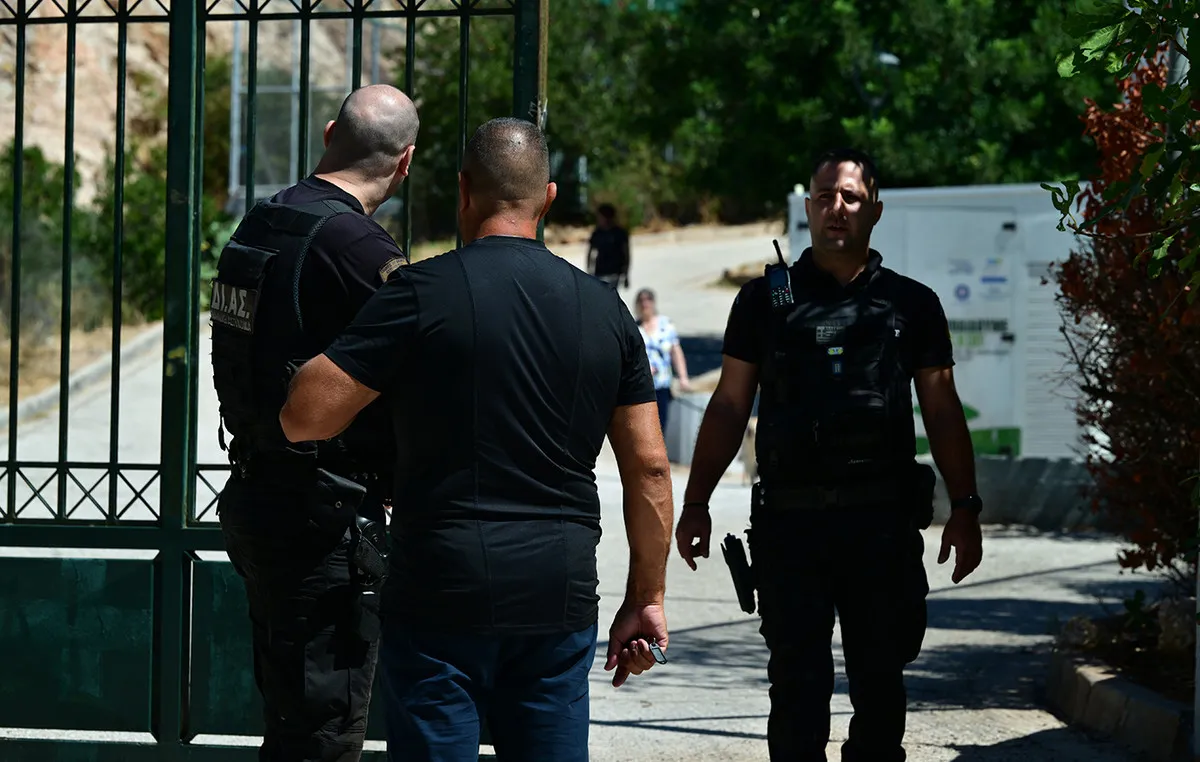 Σακούλα με ανθρώπινα οστά σε εγκαταλελειμμένο χώρο στην Κυψέλη
