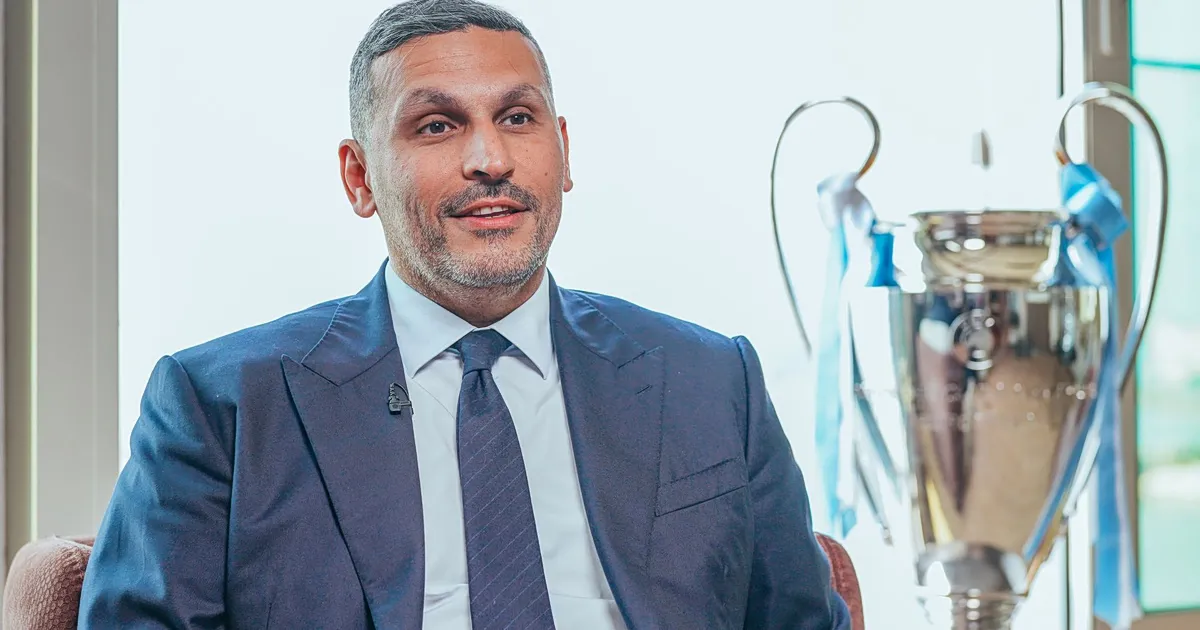 Ο πρόεδρος της Μάντσεστερ Σίτι Καλντούν Αλ Μουμπάρακ