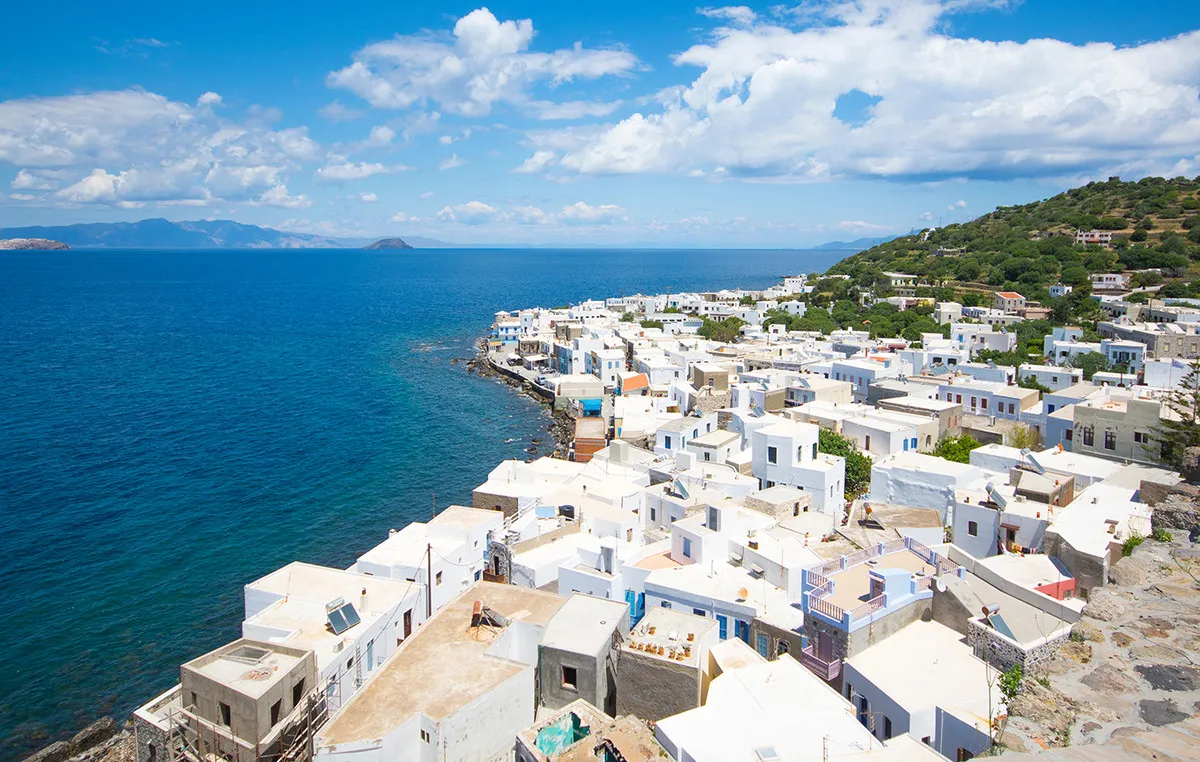 Ο δήμαρχος Νισύρου ανακοινώνει το επίδομα γέννησης