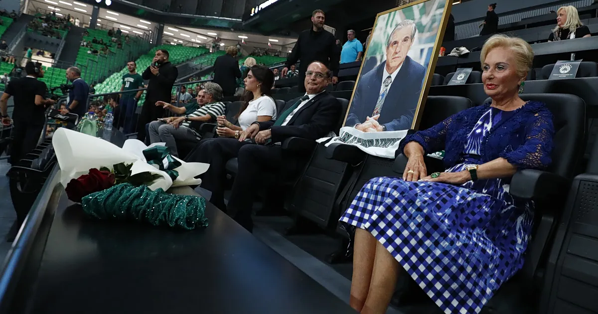 Ομπράντοβιτς και Δέσποινα Γιαννακοπούλου στο κάδρο Παύλου Γιαννακόπουλου